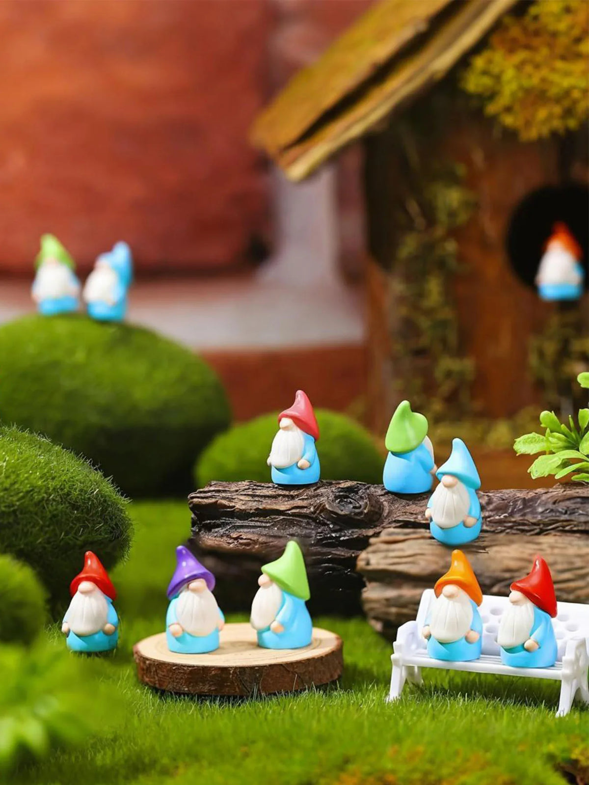 Mini Resin Gnome Figurines – Bulk Pack (10, 20, 50 or 100pcs)